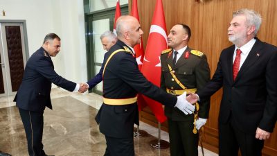 Cumhuriyet’in ilanının 103’üncü yıl dönümü dolayısıyla Valilik makamında tebriklerin kabulü