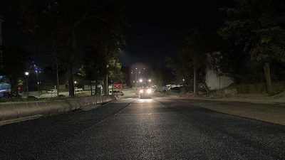 Büyükşehir Belediyesi, altyapı çalışmalarının tamamlandığı Ahmet Uncu Caddesi’ni tamamen yeniliyor.