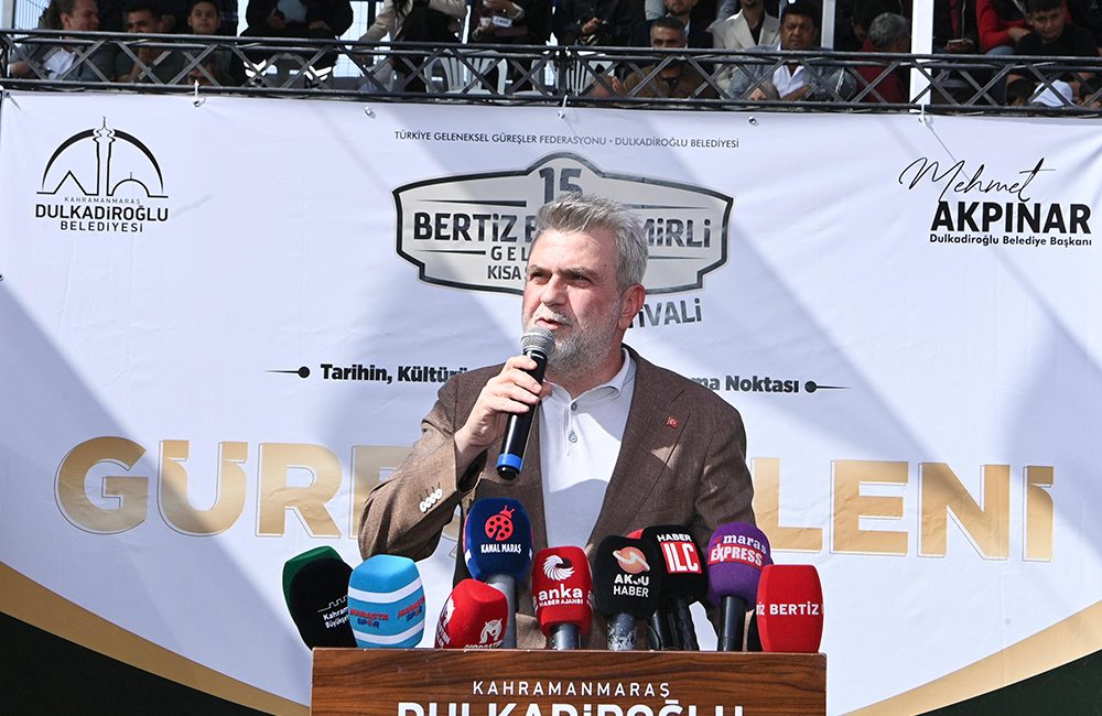 Bertiz Baydemirli Geleneksel Kısa Şalvar Güreş Festivali’ne katılan Başkan Görgel,