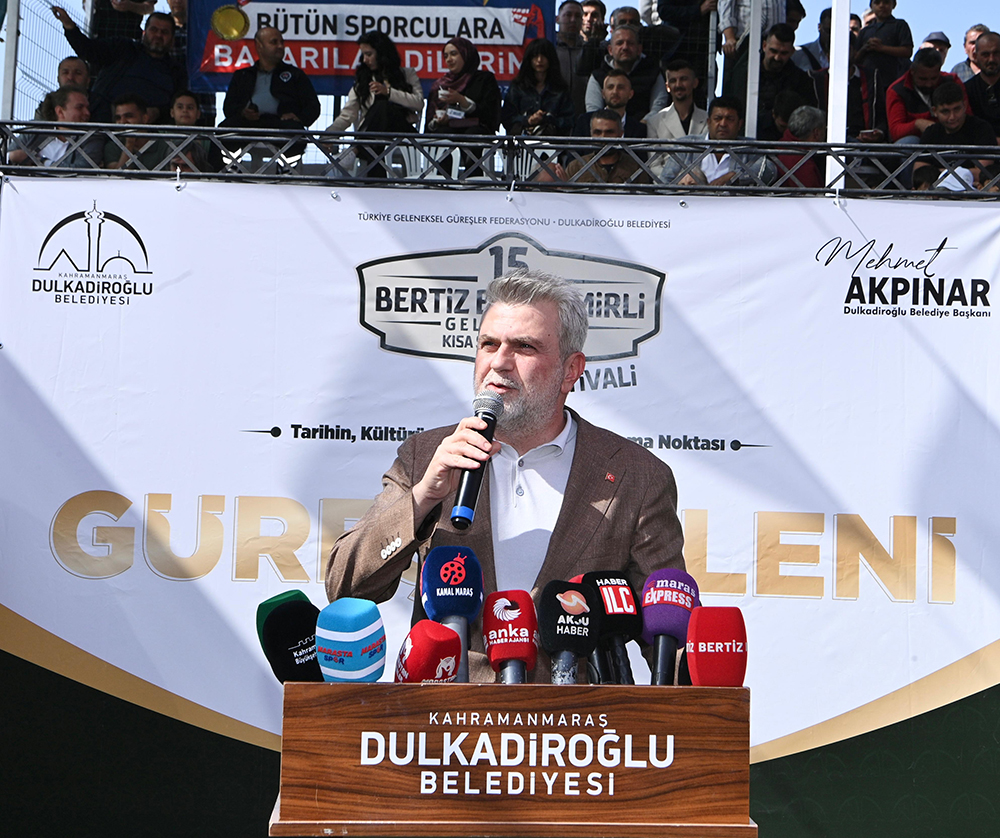 Bertiz Baydemirli Geleneksel Kısa Şalvar Güreş Festivali’ne katılan Başkan Görgel,