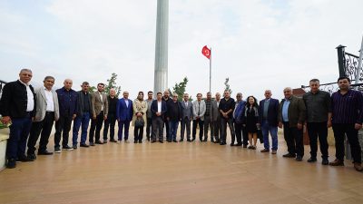 Büyükşehir Belediyesi tarafından Kahramanmaraş Kalesi’nde düzenlenen programda muhtarlar, tarihçi yazar