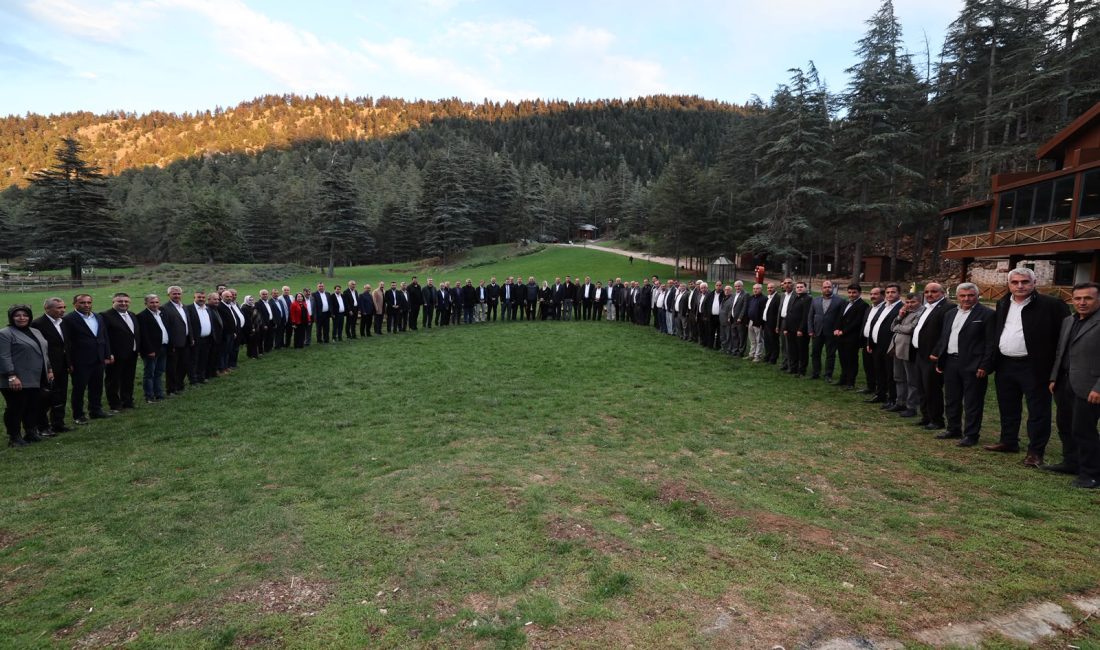 Onikişubat Belediye Başkanı Hanifi Toptaş, 19 Ekim Muhtarlar Günü dolayısıyla