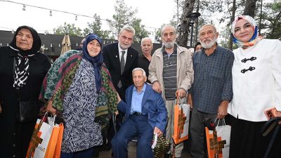 1 Ekim Dünya Yaşlılar Günü dolayısıyla Çamlıca Restoran ve Sosyal