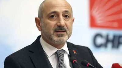 Cumhuriyet Halk Partisi (CHP) Kahramanmaraş Milletvekili Ali Öztunç, anne acısıyla