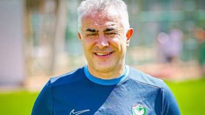 Kahramanmaraş İstiklalspor’da Karacabey Belediyespor mağlubiyetinin ardından teknik direktör değişikliğine gidildi.