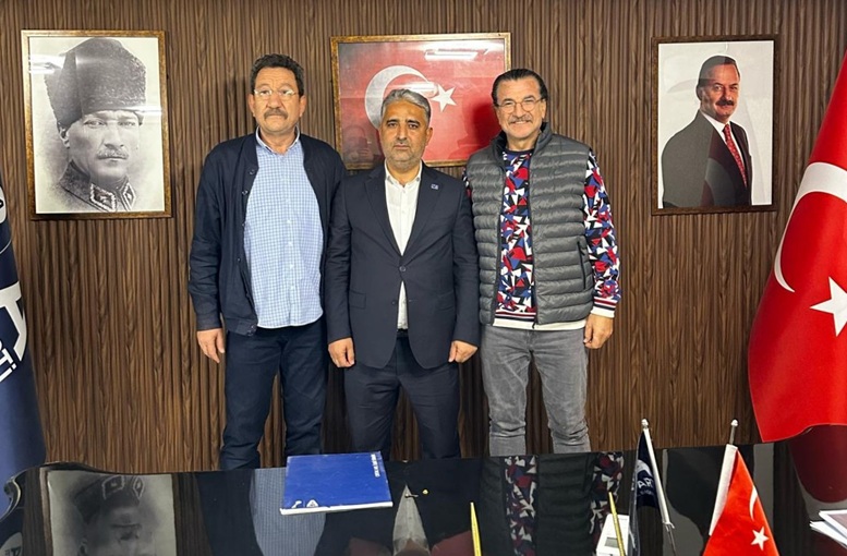 Anahtar Parti, Kahramanmaraş’ın Onikişubat ilçesinde teşkilatlanma çalışmalarını sürdürürken akademi dünyasından