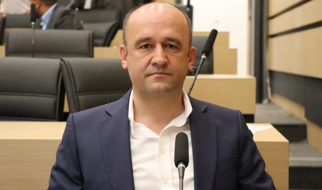 Kahramanmaraş’ta MHP Dulkadiroğlu Belediye Meclis Üyesi Alper Kahya, 3 ve