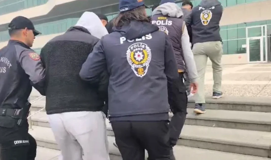 Adana merkezli 7 ilde gerçekleştirilen eş zamanlı operasyonlarda, kurguladıkları sahte