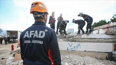 Kahramanmaraş’ta AFAD personelinin okullarda gerçekleştirilmediği belirtilen afet ve deprem farkındalık